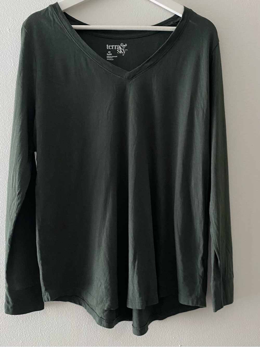 Terra & Sky Dark Green V-Neck Long Sleeve Top size 0X
